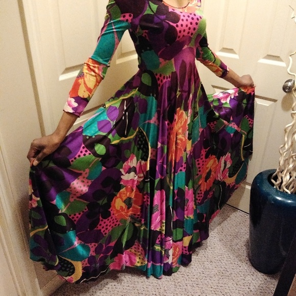 Vintage Maxi - Picture 2 of 6